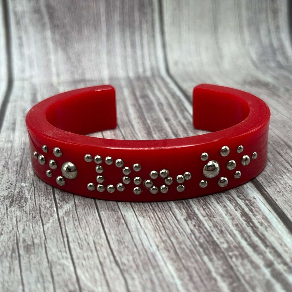 DIOR VTG 90s Lucite Studded Logo Cuff Bracelet Red Resin RARE Vintage Galliano - Picture 4 of 12